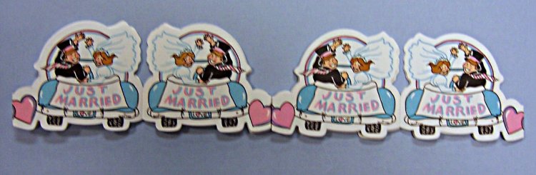 9\' \"Just Married\" Paper Garland